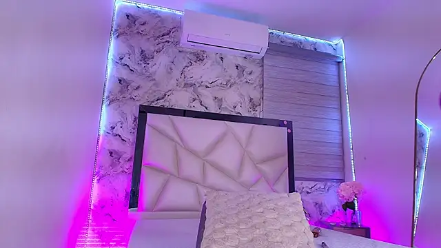 kendal_rossi webcam