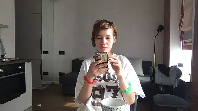 AnnexedPistol webcam