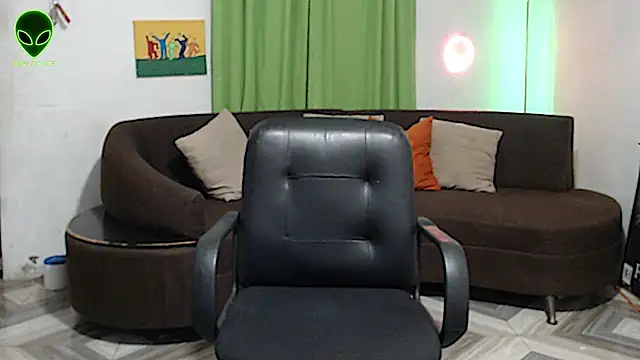 alpha_zom Live Web Cam Show