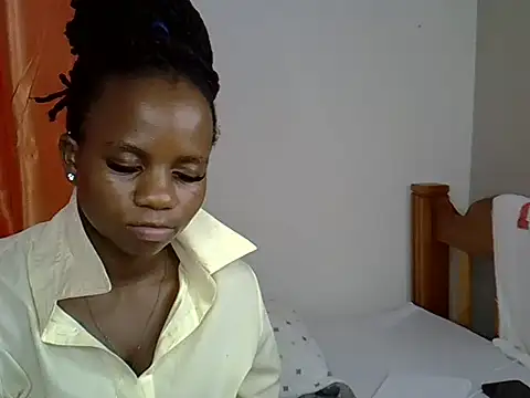Curvydollyy webcam