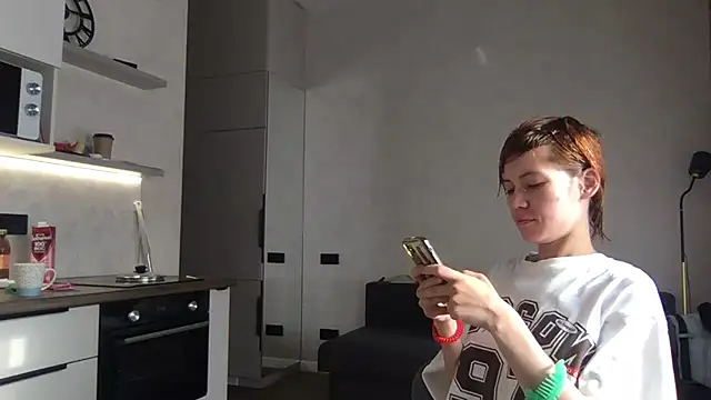 AnnexedPistol webcam