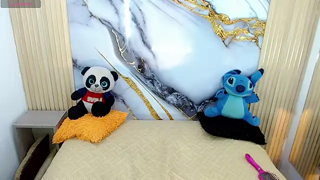 natashaislerxxx webcam