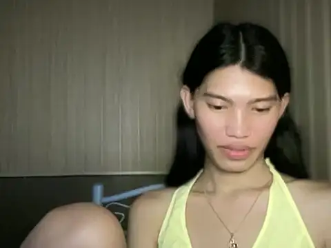 Yourgoddess_jayve webcam