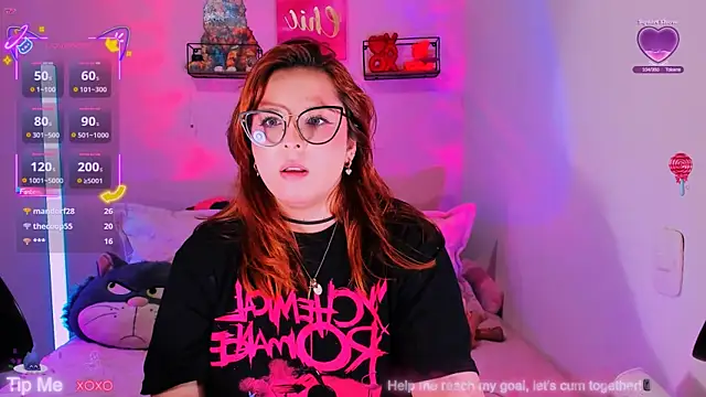 Rosie_Good_girl live cam on StripChat