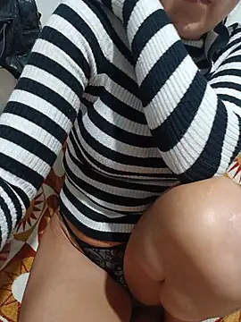 lupita_sol - Lupita_sol's free webcam - UK Sex Cams