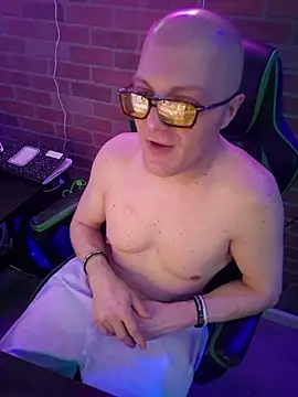 chronic_vibez - Chronic_vibez's free webcam - UK Sex Cams