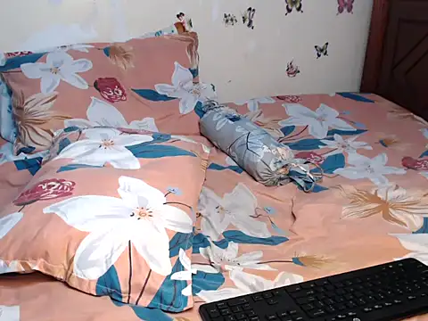 pinkeie_ webcam