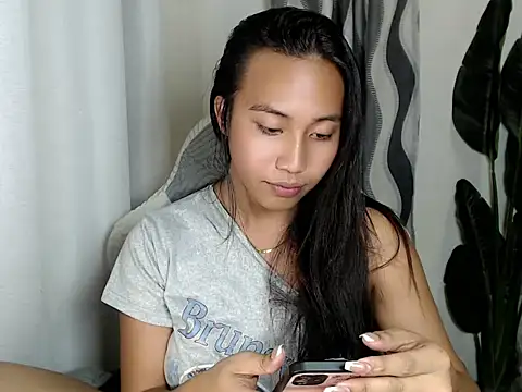 sweetiie_caren webcam
