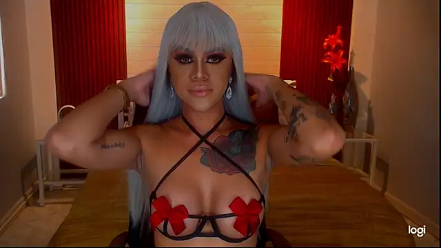 StellaStrong30 live cam on StripChat