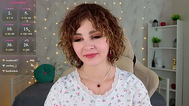Kira__Fluffy webcam