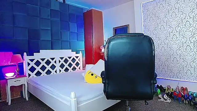 MissKora webcam