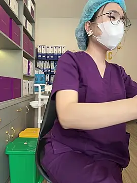 secretly_masturbating Live Web Cam Show