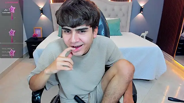 Tommy18__ webcam