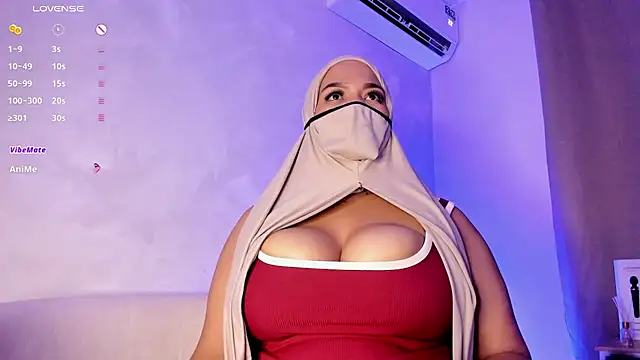thaira_aly webcam