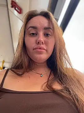 KiraSunshine webcam