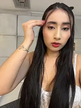 IvonneOwen webcam