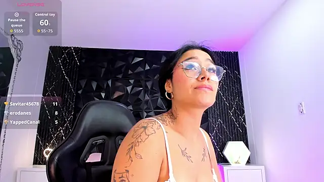 AnaiaClarck webcam