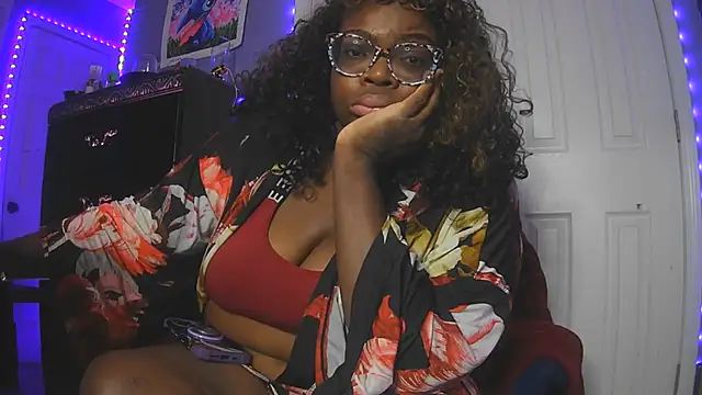 UriUniverse69 webcam