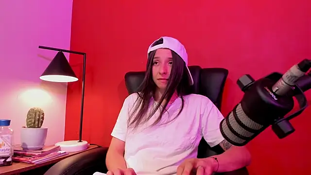 victoria_zaenzz webcam