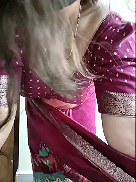 yoursana- live cam on StripChat