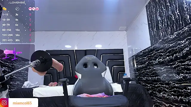 Ladyy_Scarlett webcam