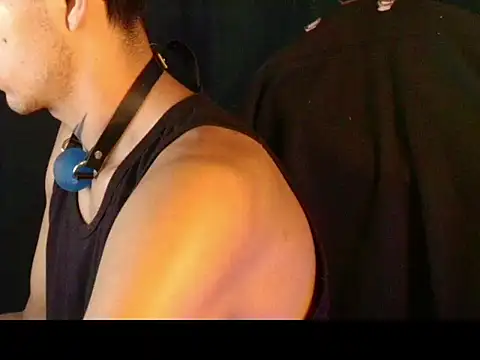 dark_men1 webcam
