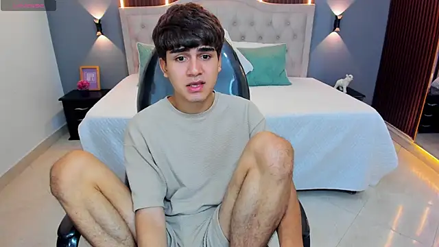 Tommy18__ webcam