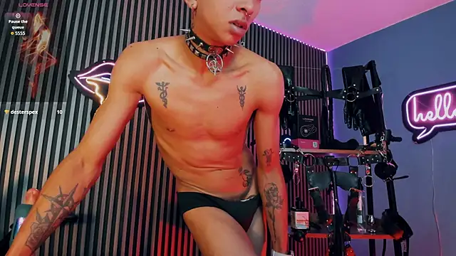 Maximoking26 live cam on StripChat