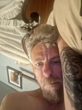 19JaSon83 webcam
