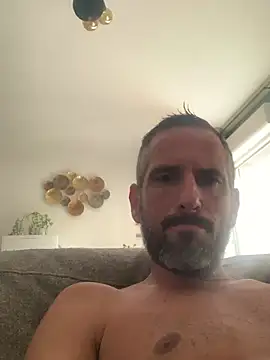 mika13113 webcam