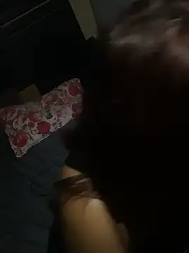 Nwgirl webcam
