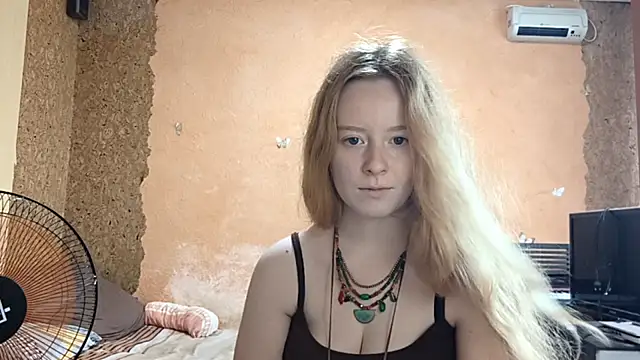 KateVibe_01 webcam