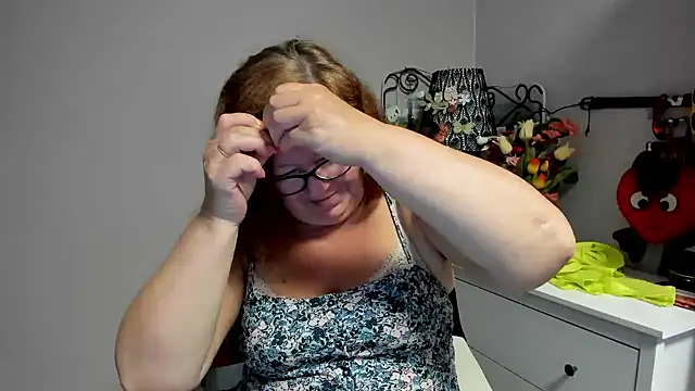 Adelewildx webcam