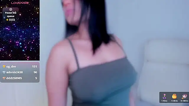 dominique_21 live cam on StripChat
