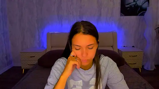 AlexaBarkley webcam