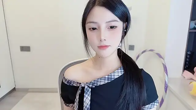 holo_love webcam