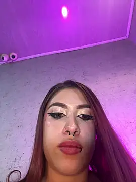 DarlyHooper__ webcam
