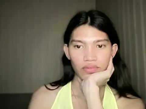 Yourgoddess_jayve webcam