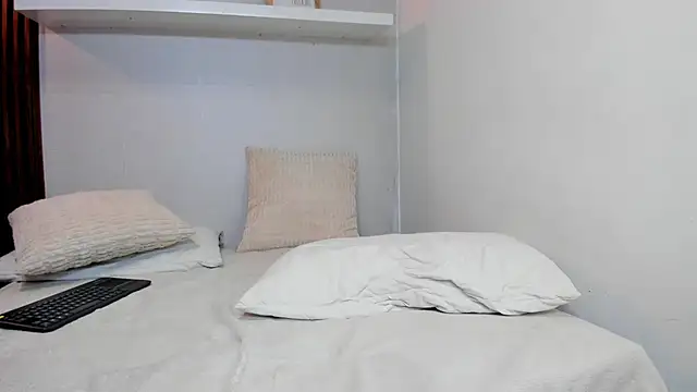 LANA-JONNES webcam