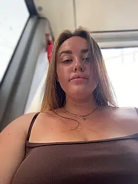 KiraSunshine webcam