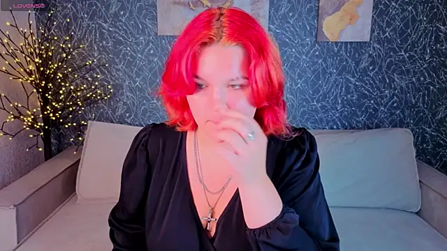 Emma_Davise