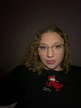 EmmieRae live cam on StripChat