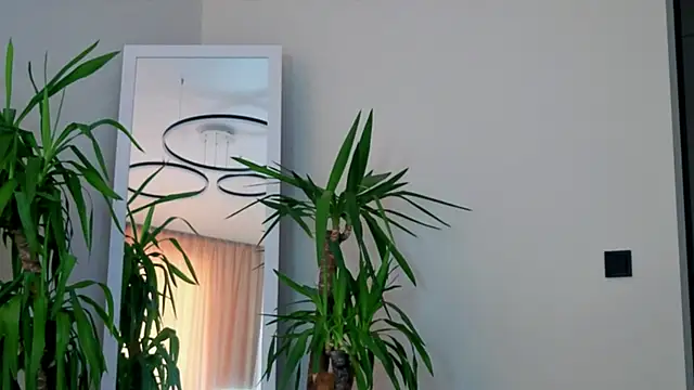 Miss_Magic_Eyes_ webcam