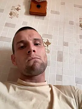 ETHAN_MOORE webcam