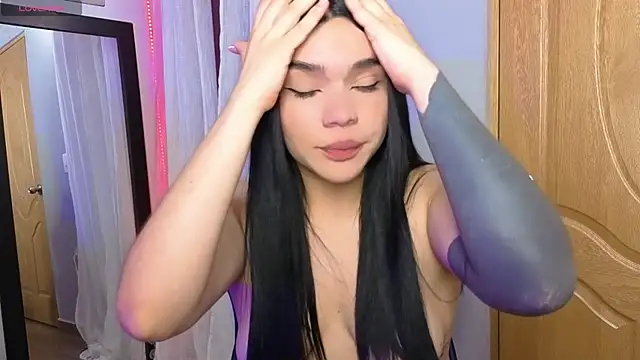 Veronica_111 webcam