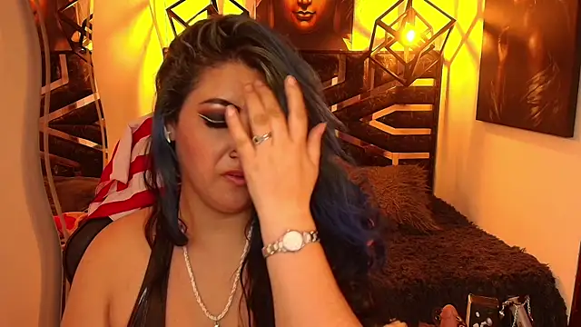 scarleth_blue webcam