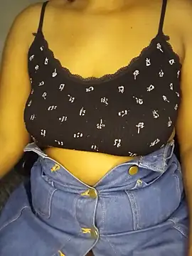 BOTTYANGELxx1 webcam