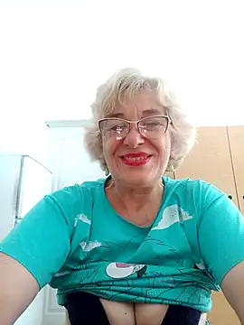 52MiaLove02 webcam