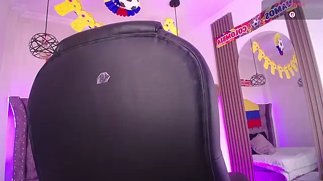 Amara_Davis1 webcam