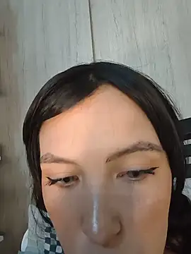 LinaEatCookies webcam